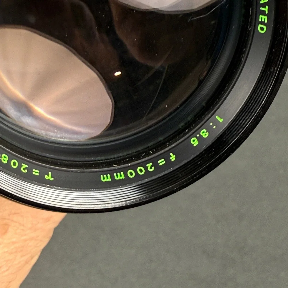 Quantaray 200mm f/3.5 Manual Focus Telephoto Lens - Nikon AI Mount